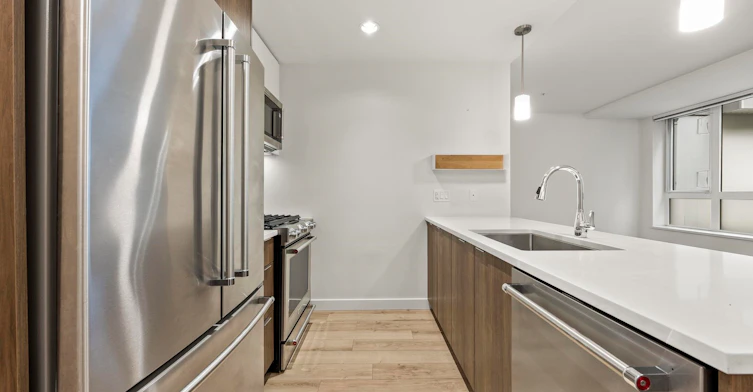 104-2188 Madison Avenue, Burnaby, BC, V5C 0J8 - 17