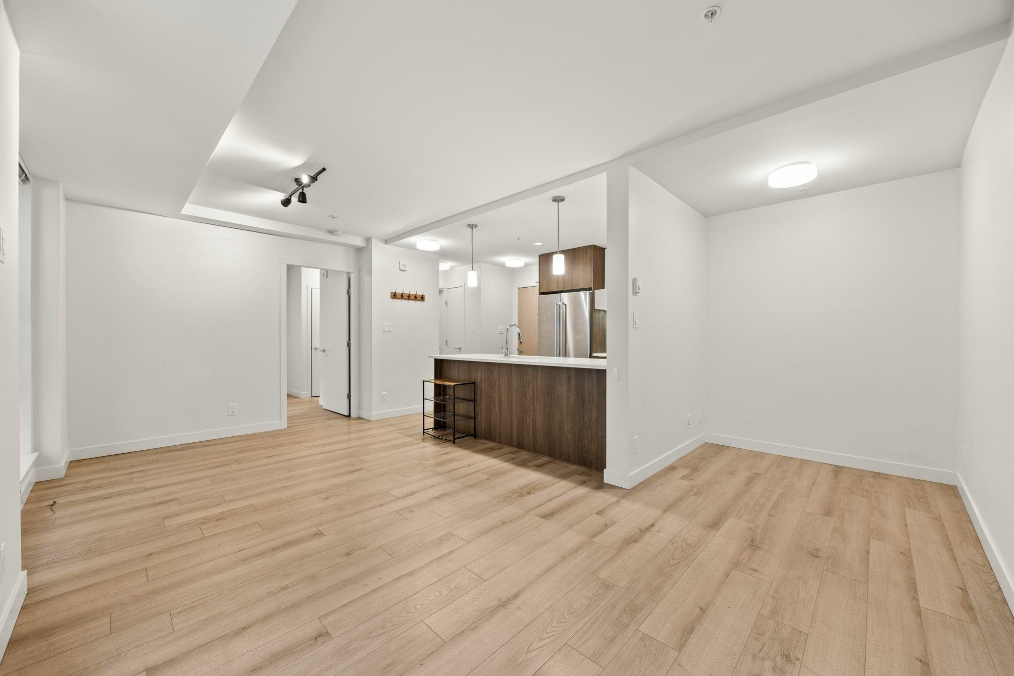 104-2188 Madison Avenue, Burnaby, BC, V5C 0J8 - 6