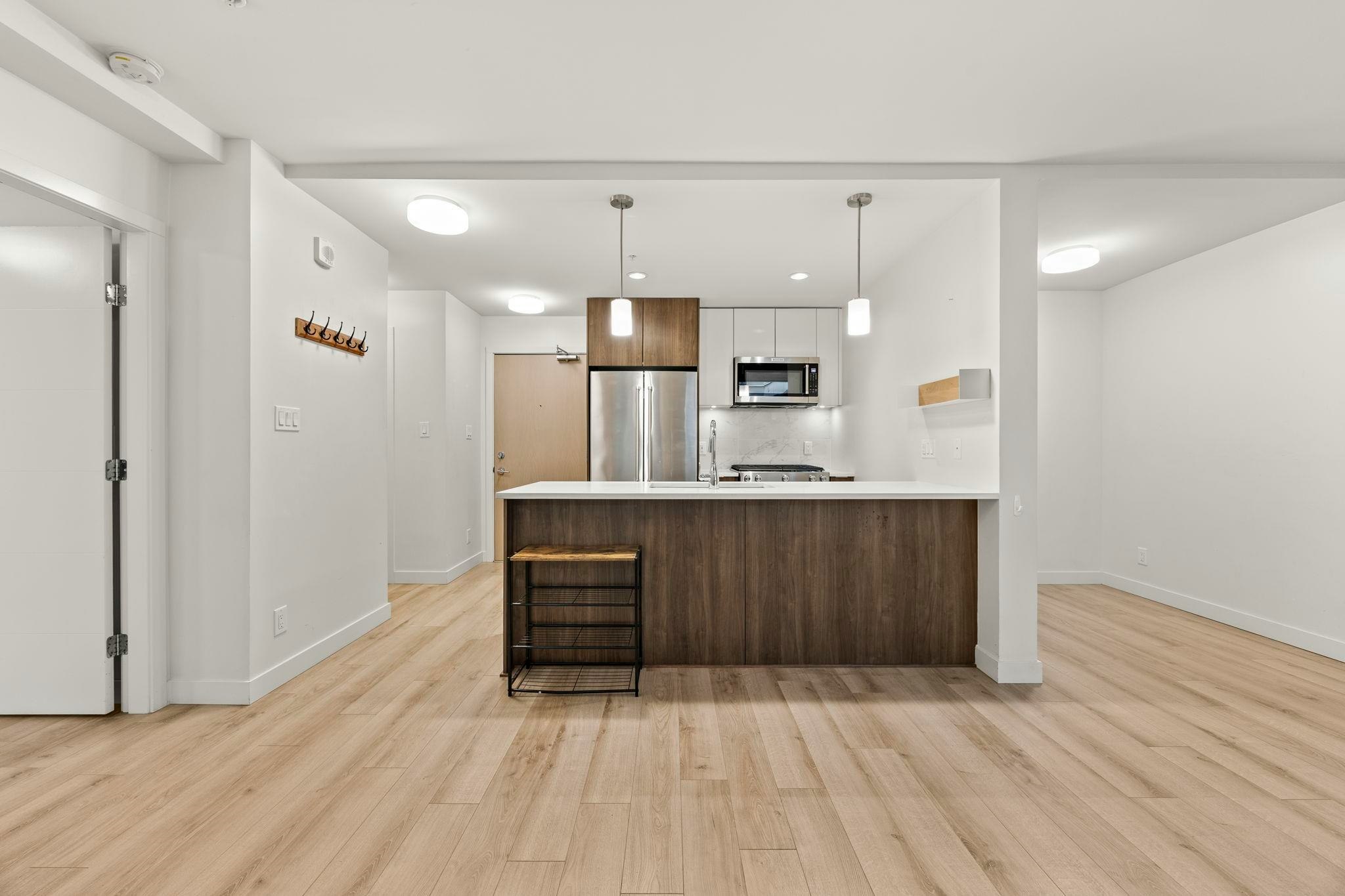 104-2188 Madison Avenue, Burnaby, BC, V5C 0J8 - 4