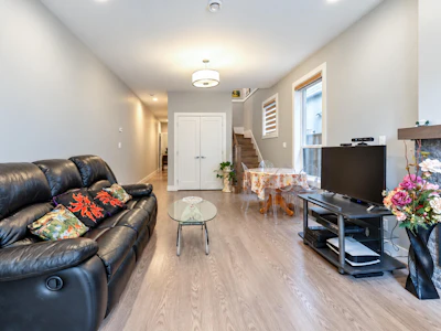 5065 Dominion Street - 3