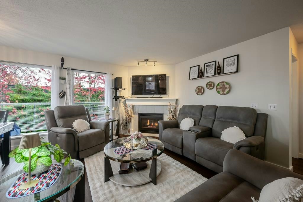 312-33738 King Road - 2
