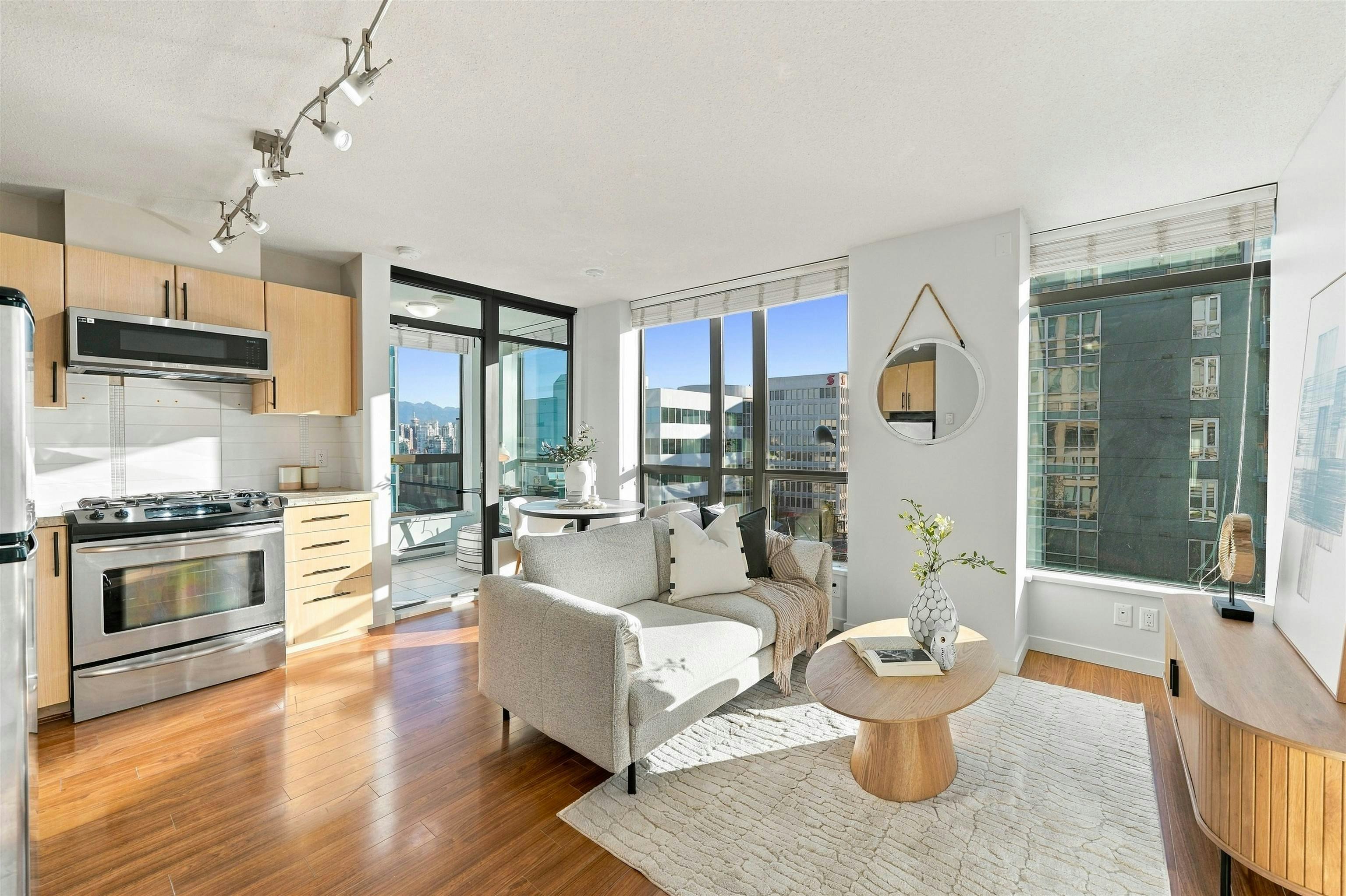 709-1068 W Broadway, Vancouver, BC, V6H 0A7