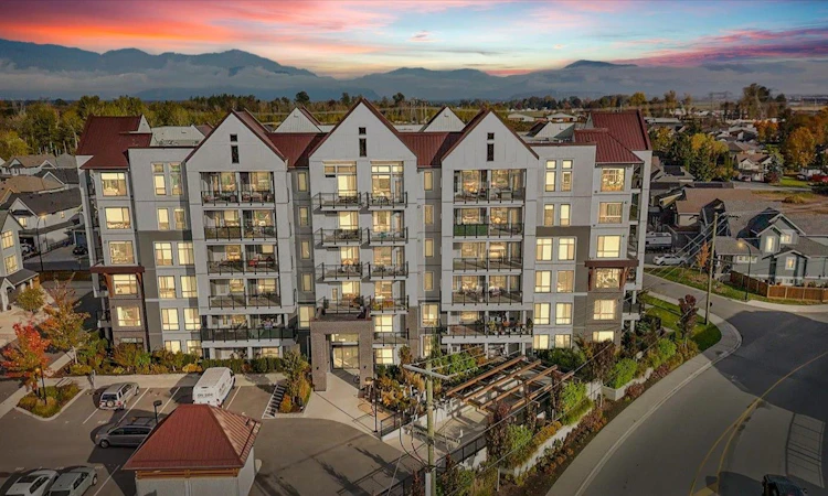 104-6045 Chilliwack River Road