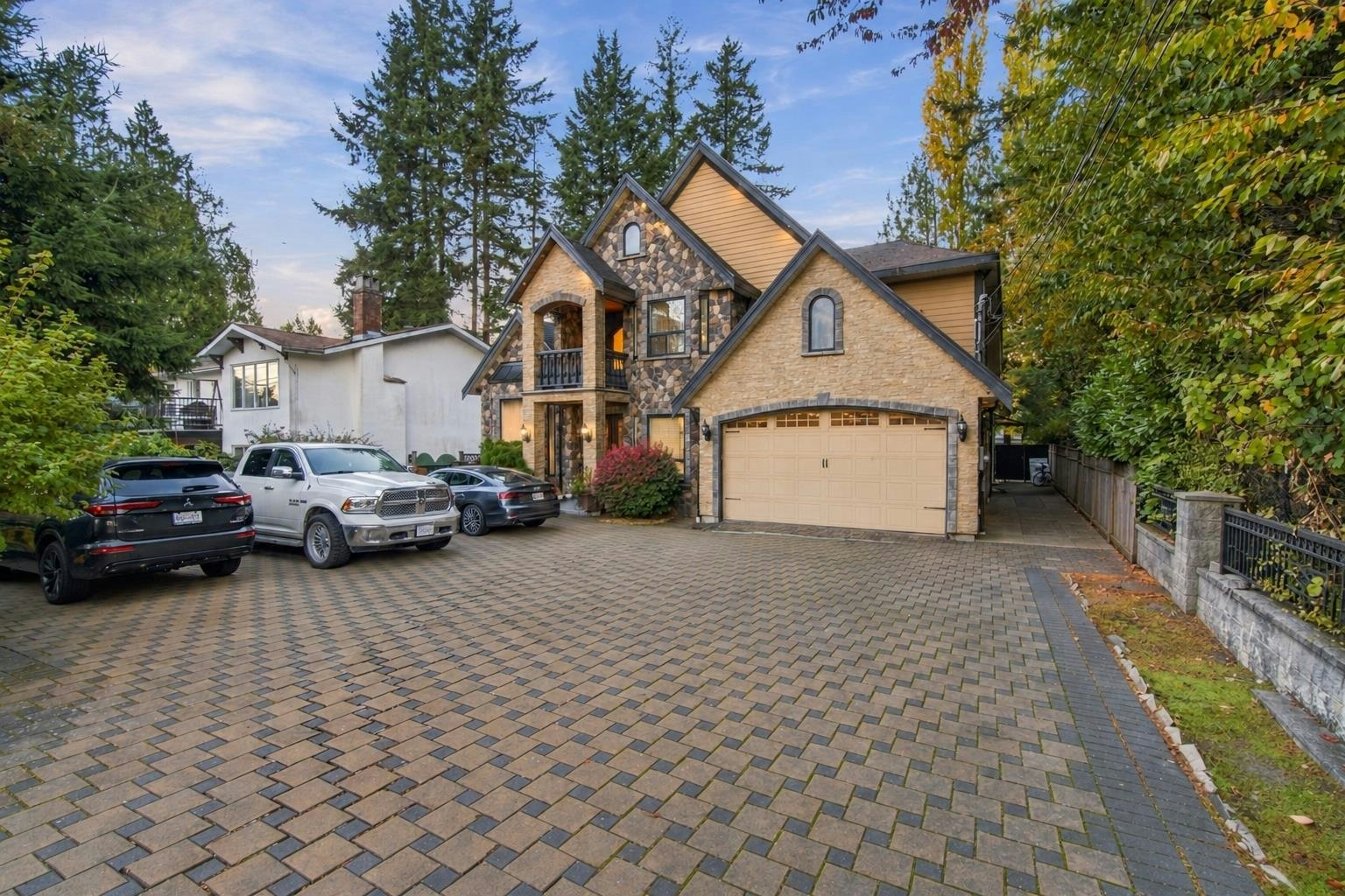 6345 128th Street, Surrey, BC, V3X 1S9