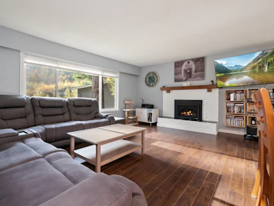 20 Robertson Crescent - 2