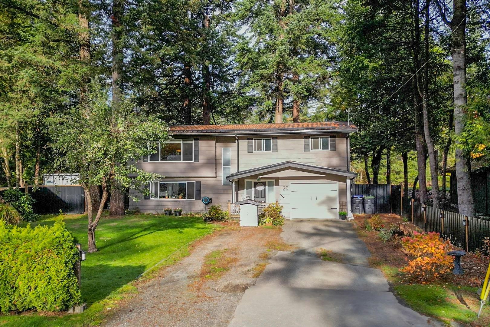 20 Robertson Crescent, Hope, BC, V0X 1L4
