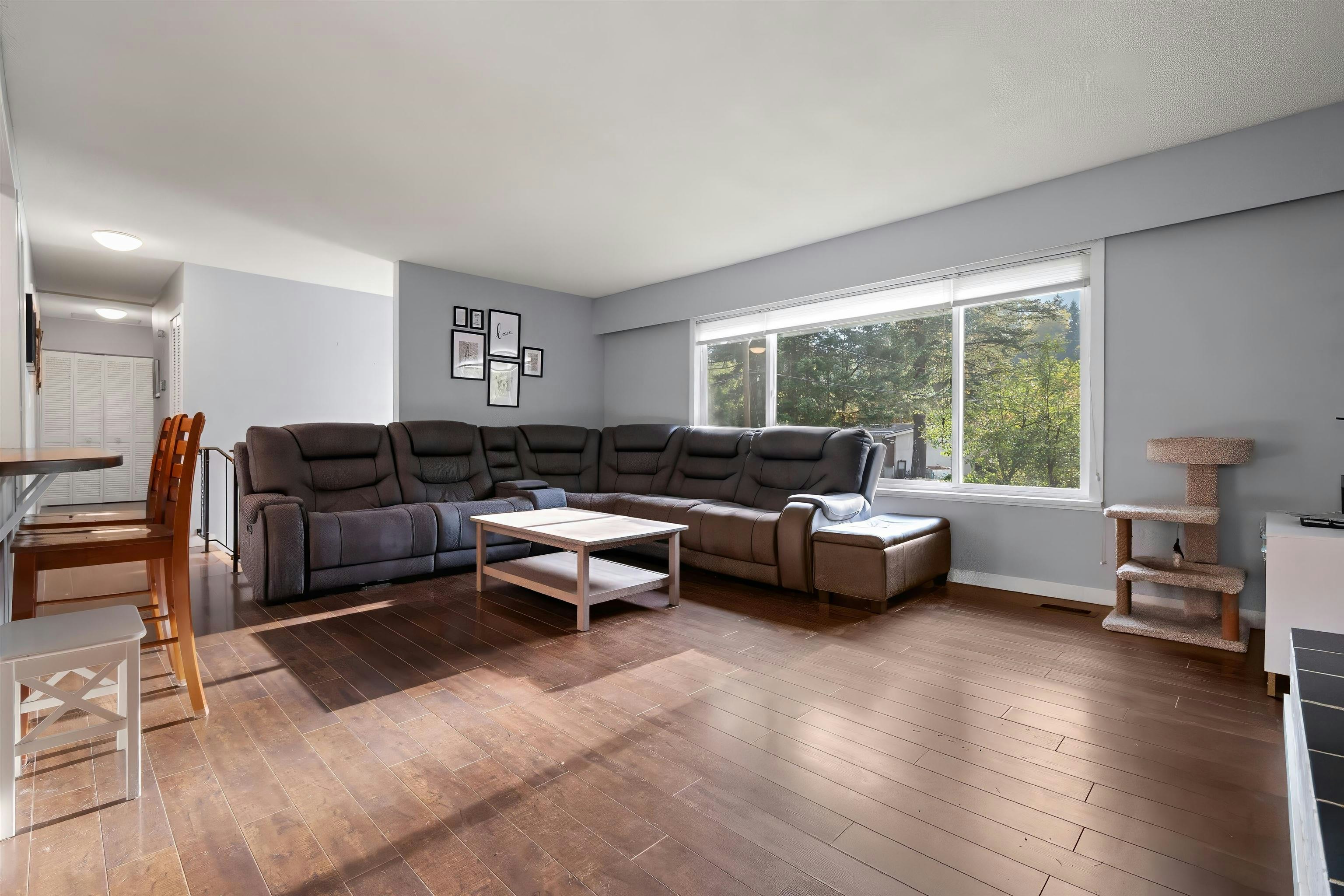 20 Robertson Crescent - 4