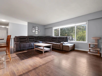 20 Robertson Crescent - 4