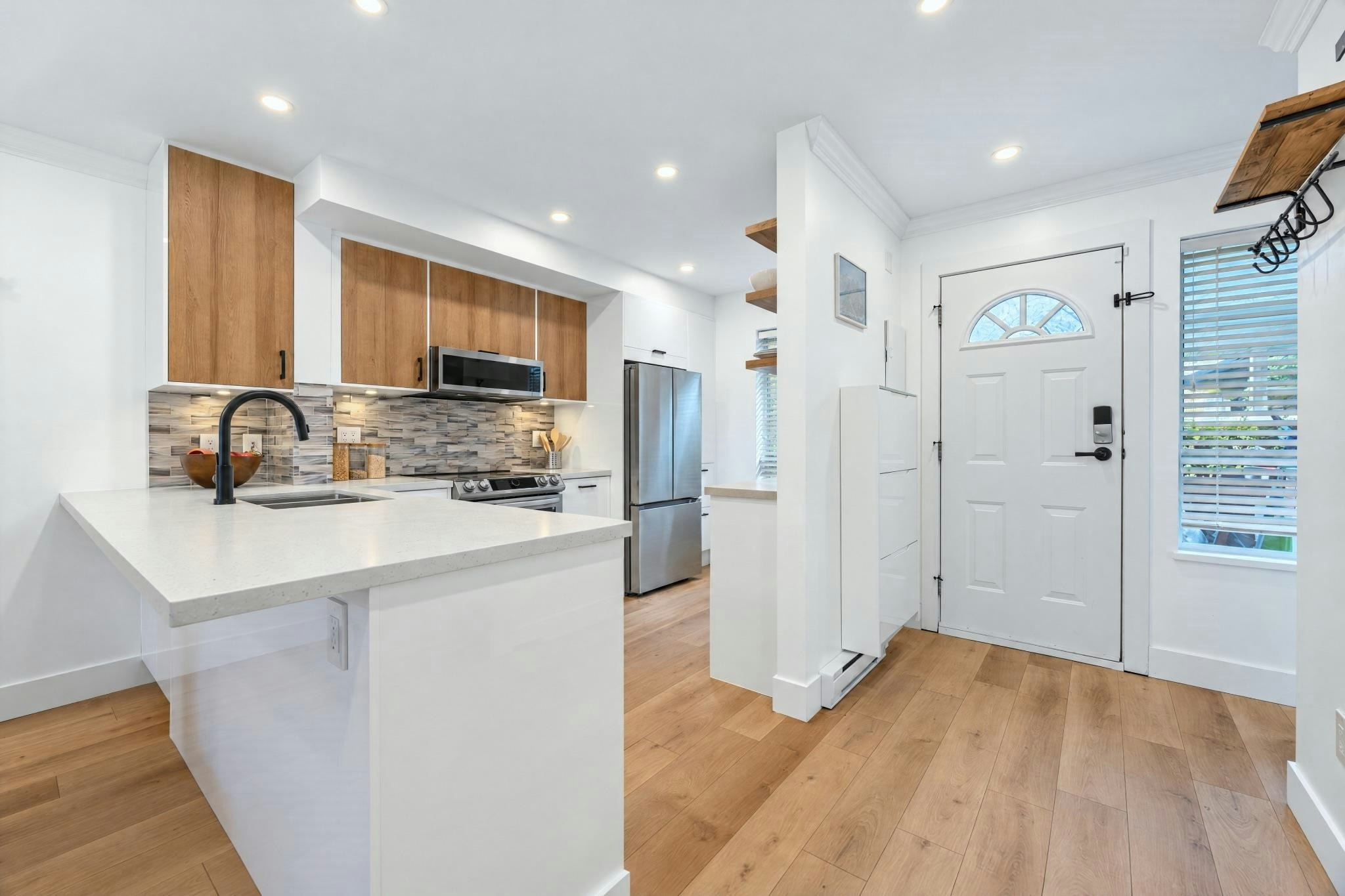 29-4311 Sophia Street, Vancouver, BC, V5V 3V6