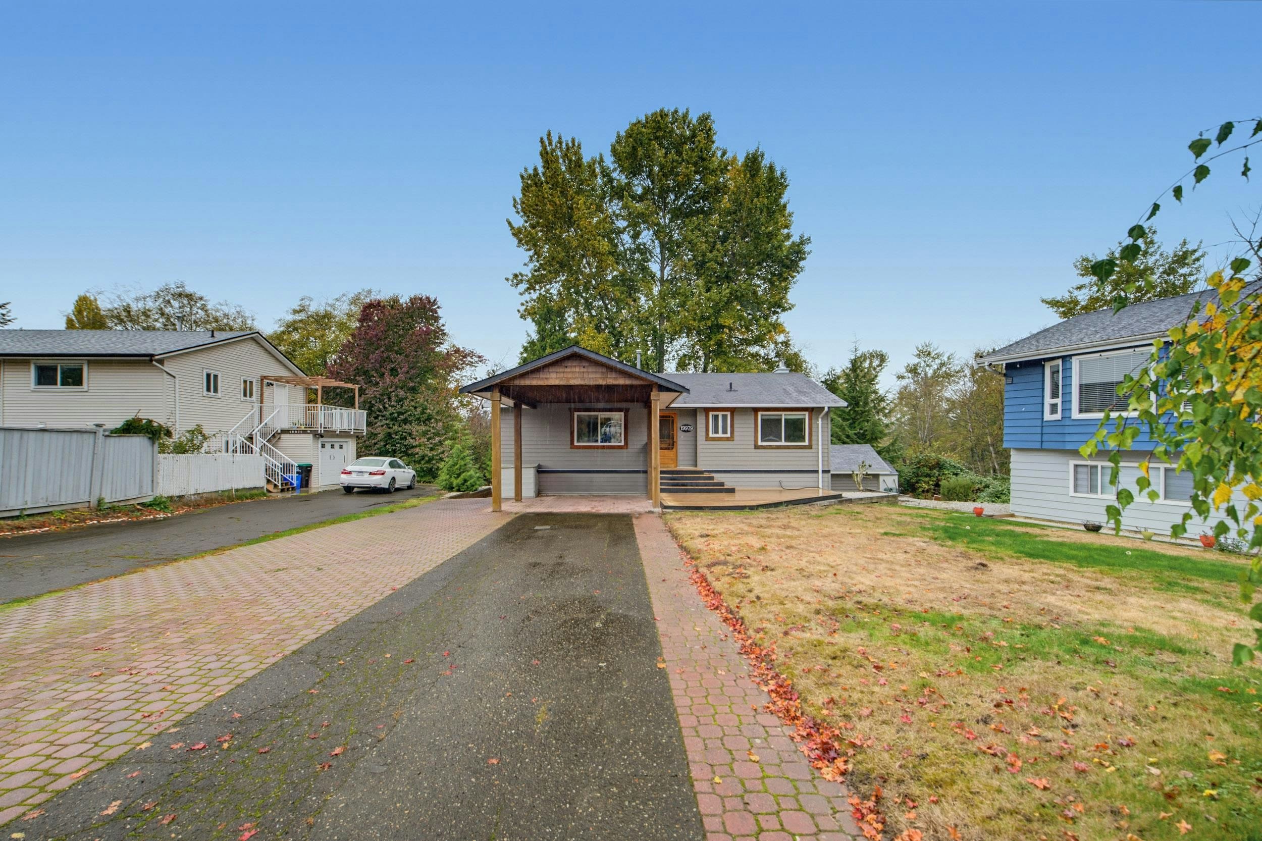 19979 50a Avenue, Langley, BC, V3A 6S1