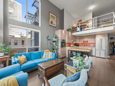 303-933 Seymour Street - 2