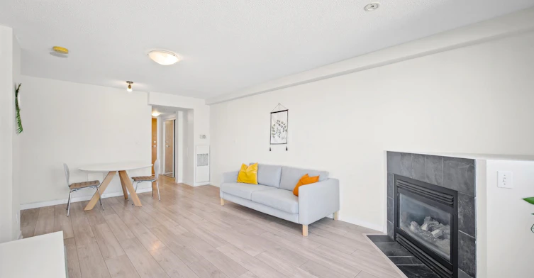 110X-63 Keefer Place, Vancouver, BC, V6B 6N6 - 2