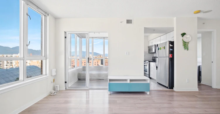 110X-63 Keefer Place, Vancouver, BC, V6B 6N6 - 6