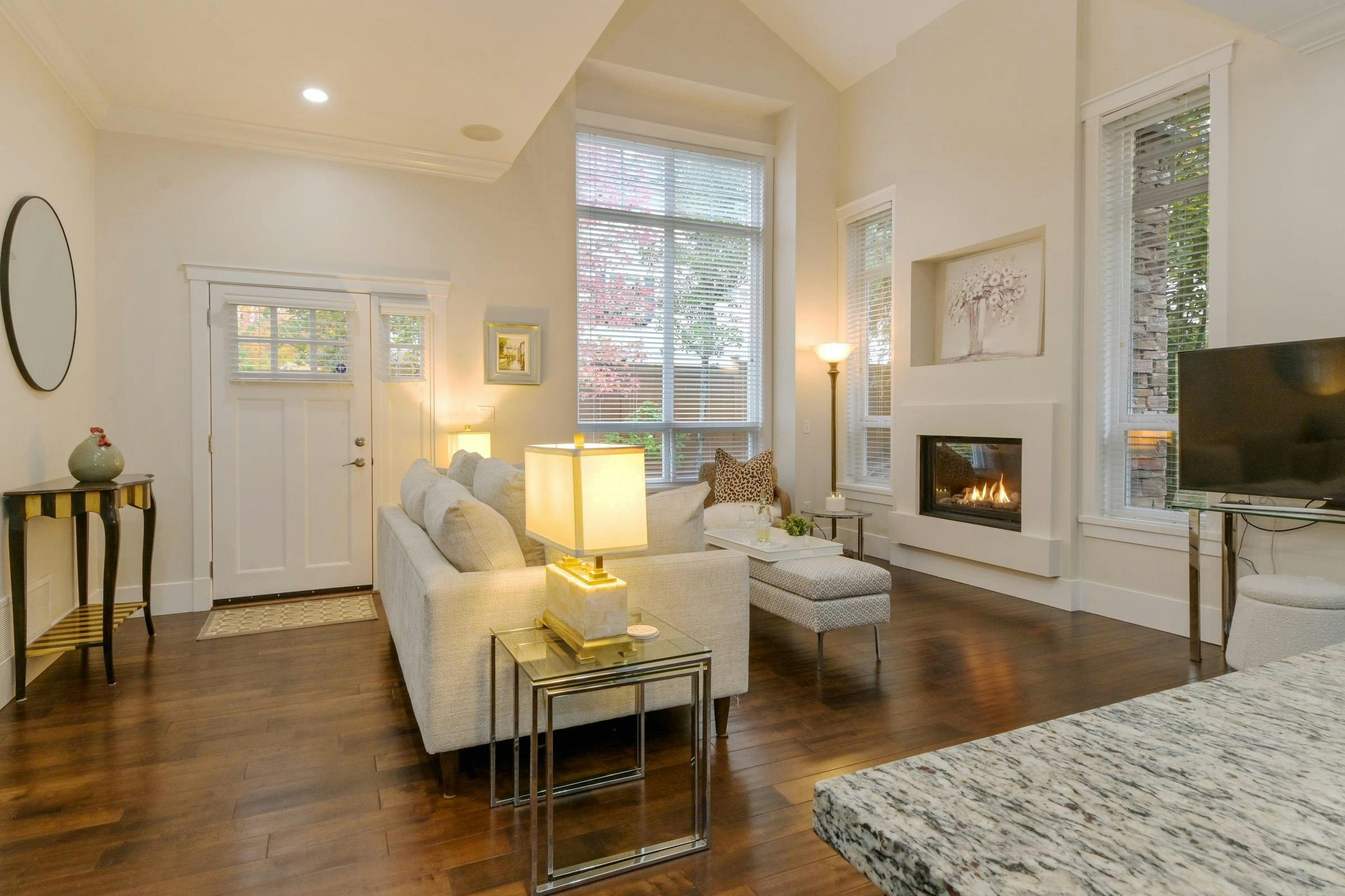 24-2456 163 Street - 4