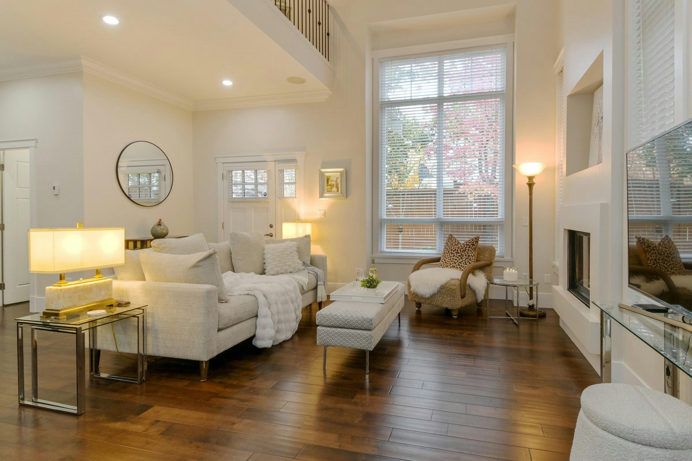 24-2456 163 Street - 5
