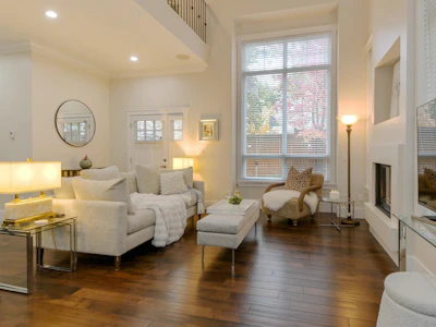 24-2456 163 Street - 5