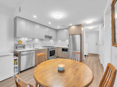 210-648 Lea Avenue - 5