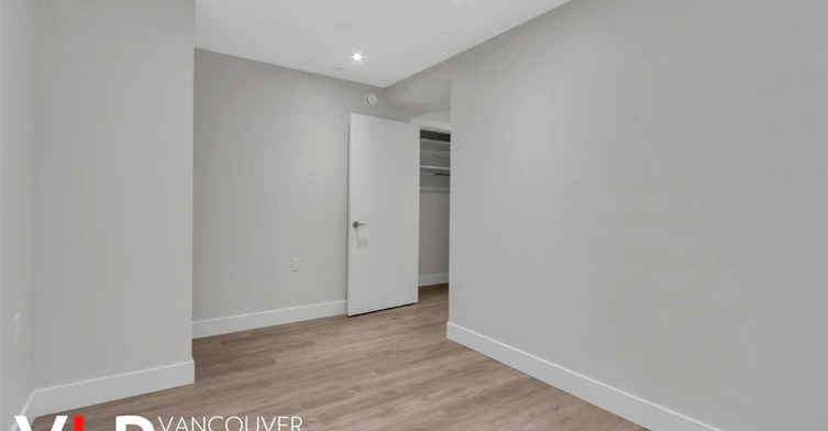 3656 Prince Edward Street, Vancouver, BC, V5V 1R3 - 11