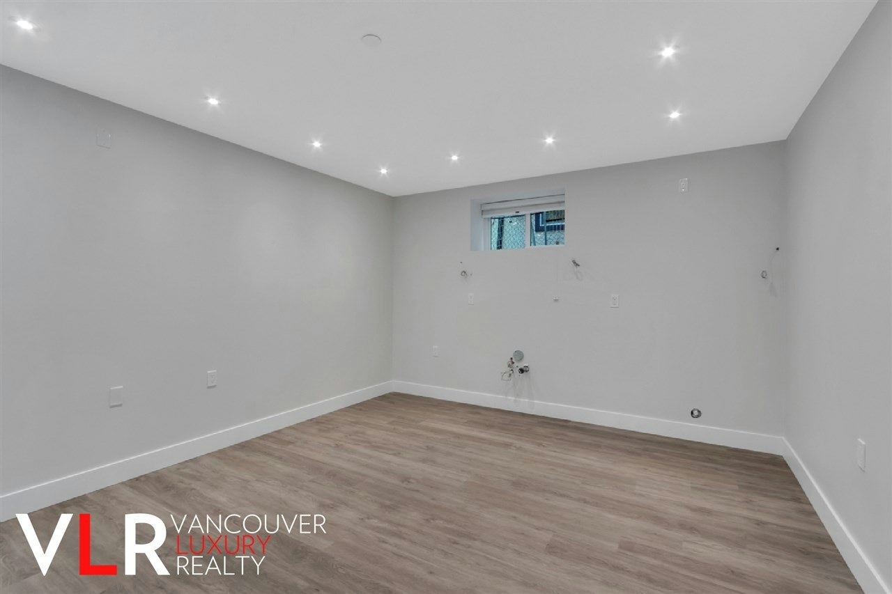 3656 Prince Edward Street, Vancouver, BC, V5V 1R3 - 12