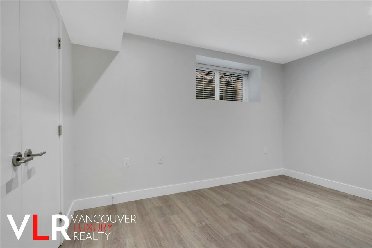 3656 Prince Edward Street, Vancouver, BC, V5V 1R3 - 10