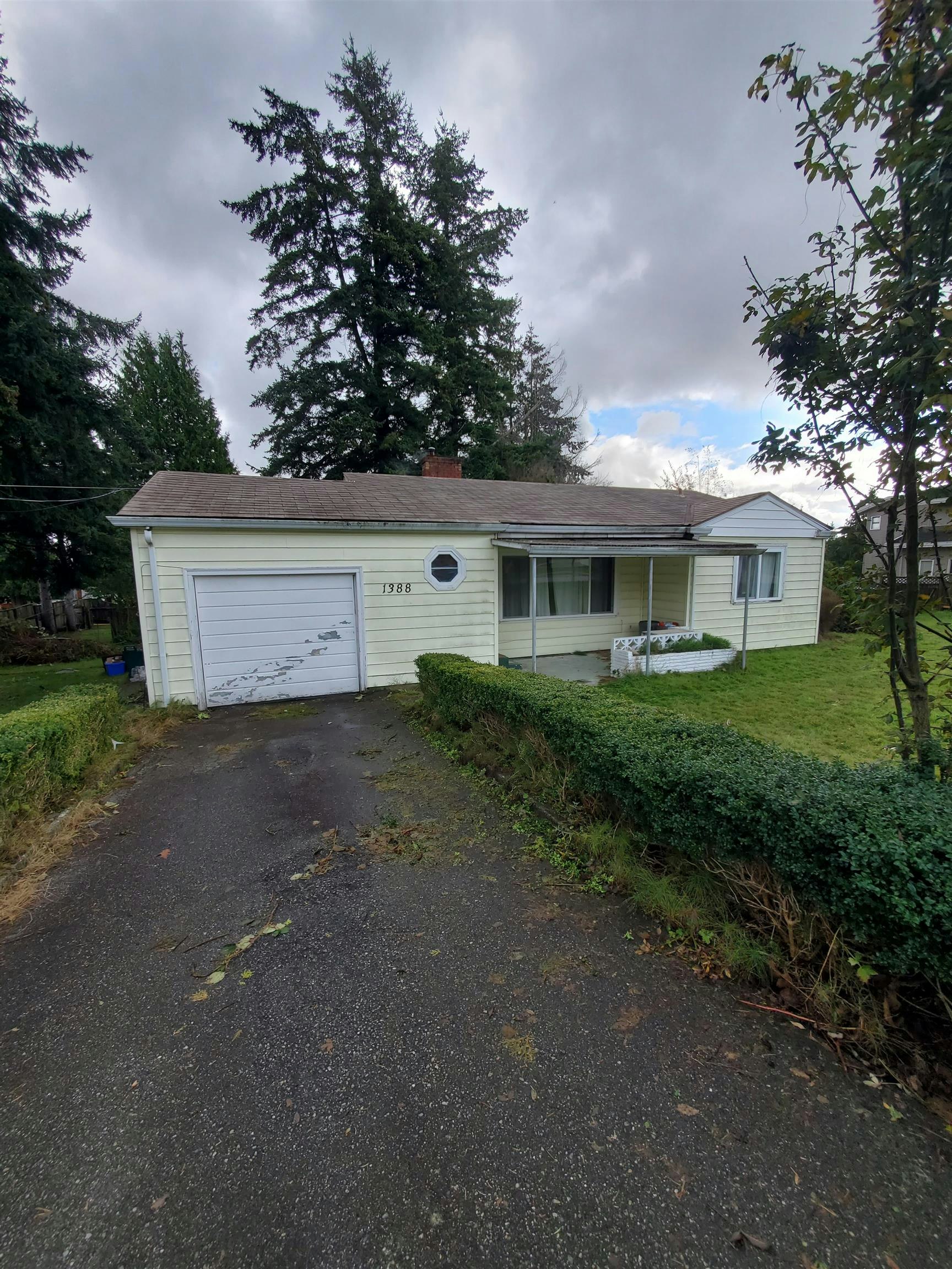 1388 Kent Street, Surrey, BC, V4B 4T7