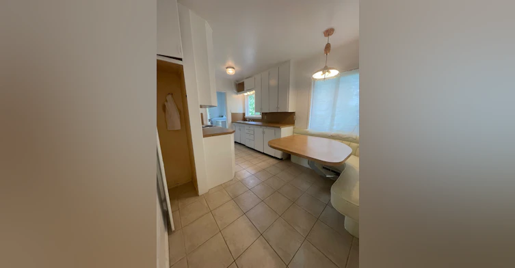 1388 Kent Street, Surrey, BC, V4B 4T7 - 10