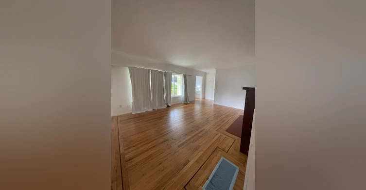 1388 Kent Street, Surrey, BC, V4B 4T7 - 9