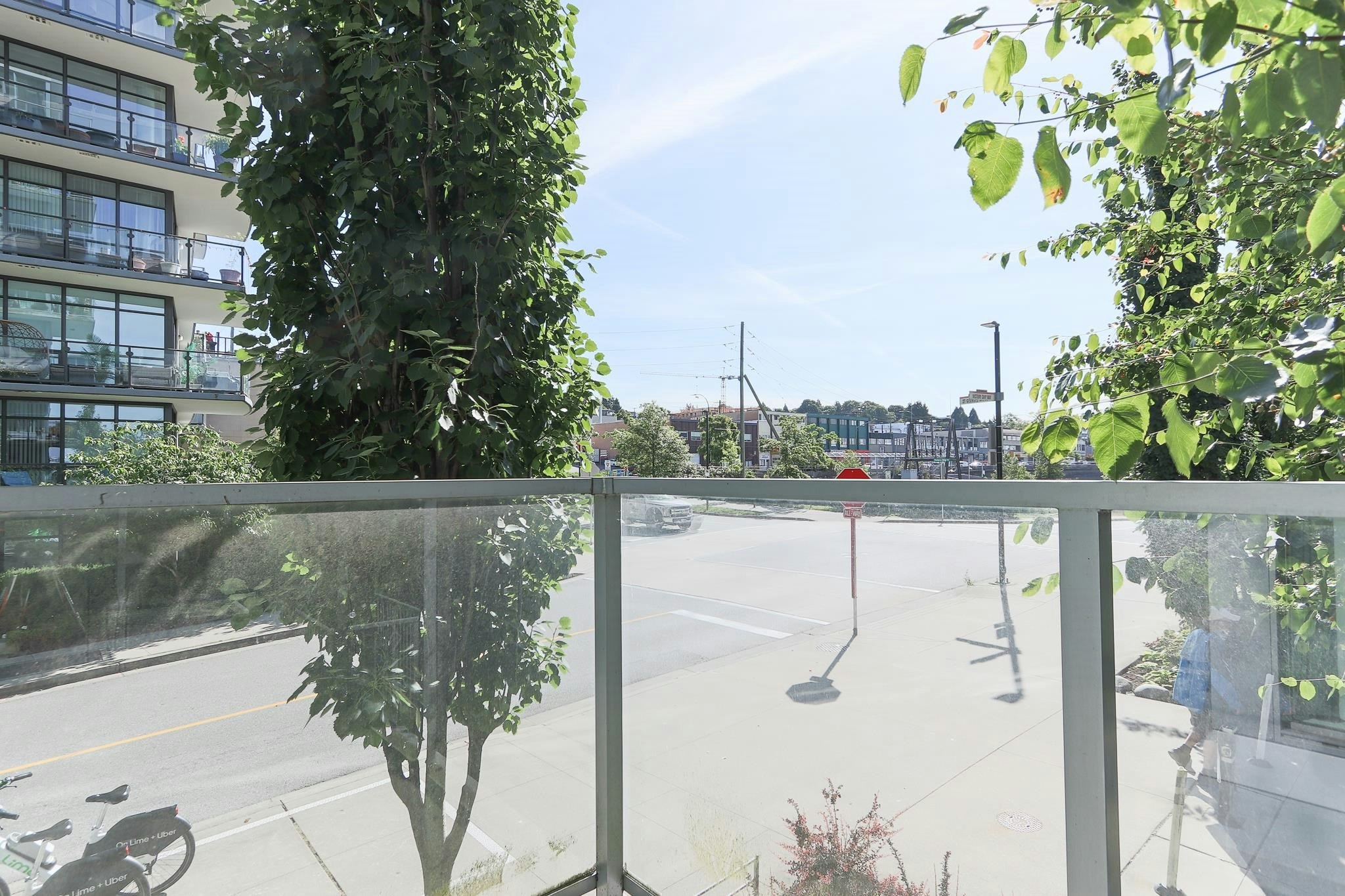 211-185 Victory Ship Way, North Vancouver, BC, V7L 0B2 - 17
