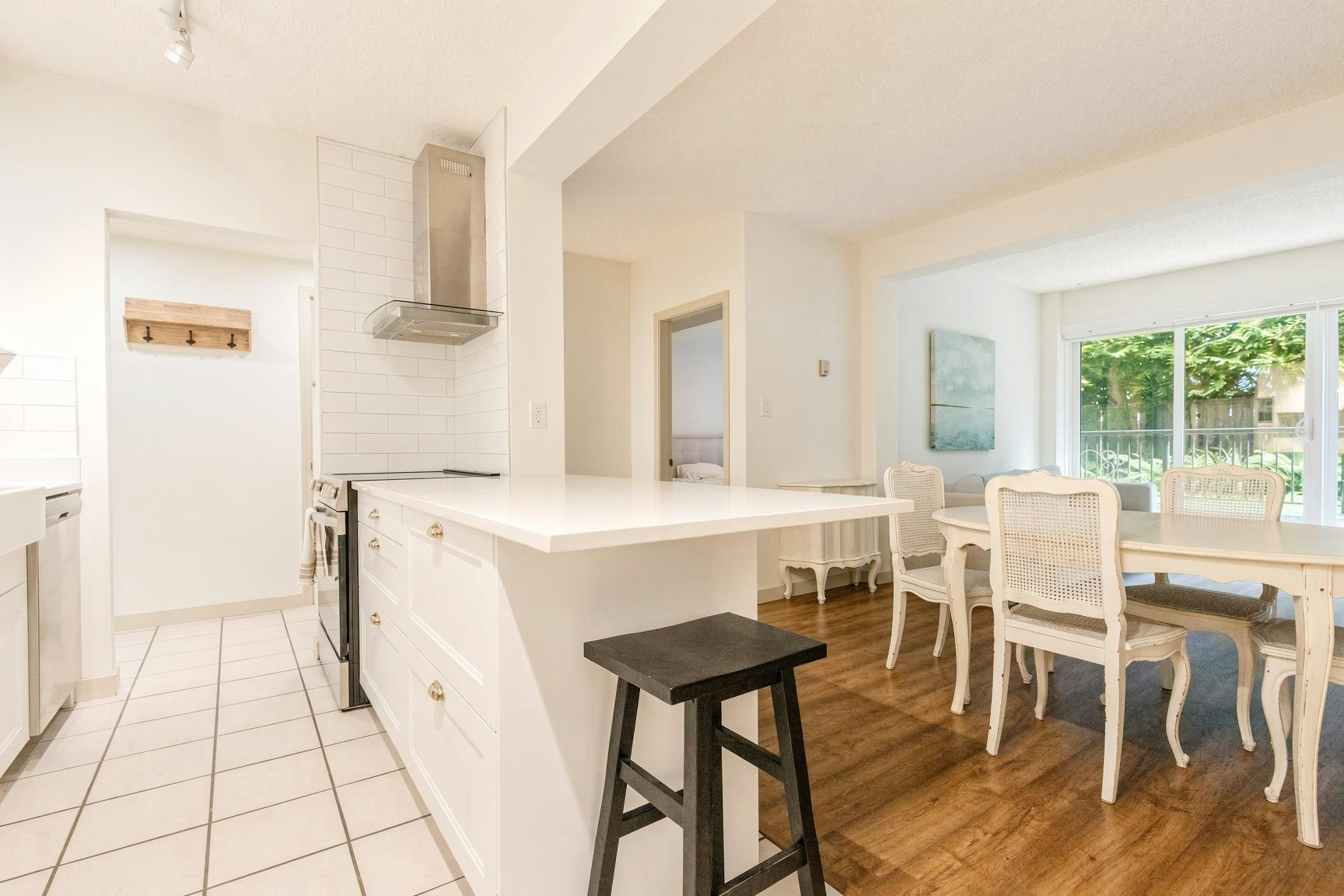 110-1655 Nelson Street, Vancouver, BC, V6G 1M4 - 3