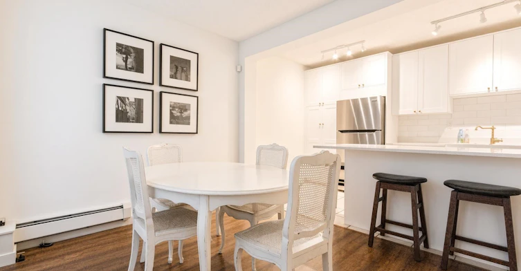 110-1655 Nelson Street, Vancouver, BC, V6G 1M4 - 9