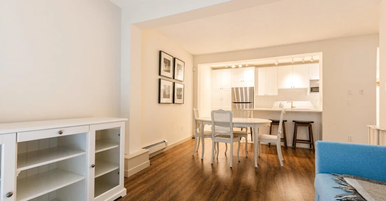 110-1655 Nelson Street, Vancouver, BC, V6G 1M4 - 7