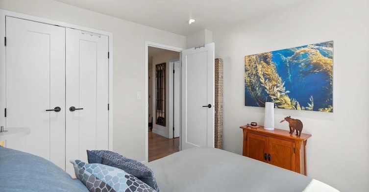 701-140 E Keith Road, North Vancouver, BC, V7L 4M9 - 12