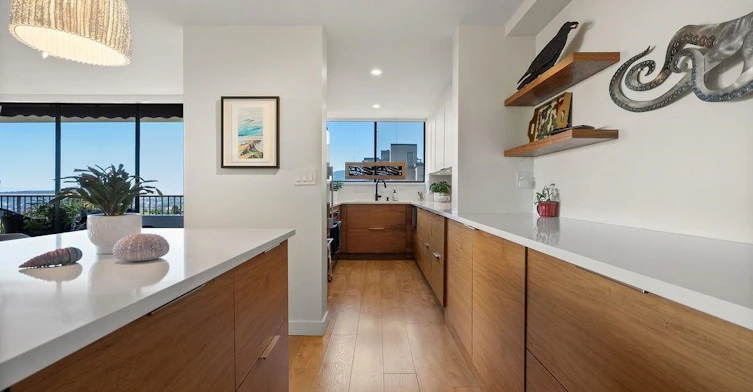 701-140 E Keith Road, North Vancouver, BC, V7L 4M9 - 10