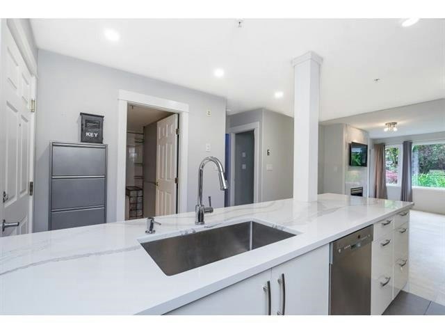 1119 Vidal Street, Surrey, BC, V4B 3T4 - 2