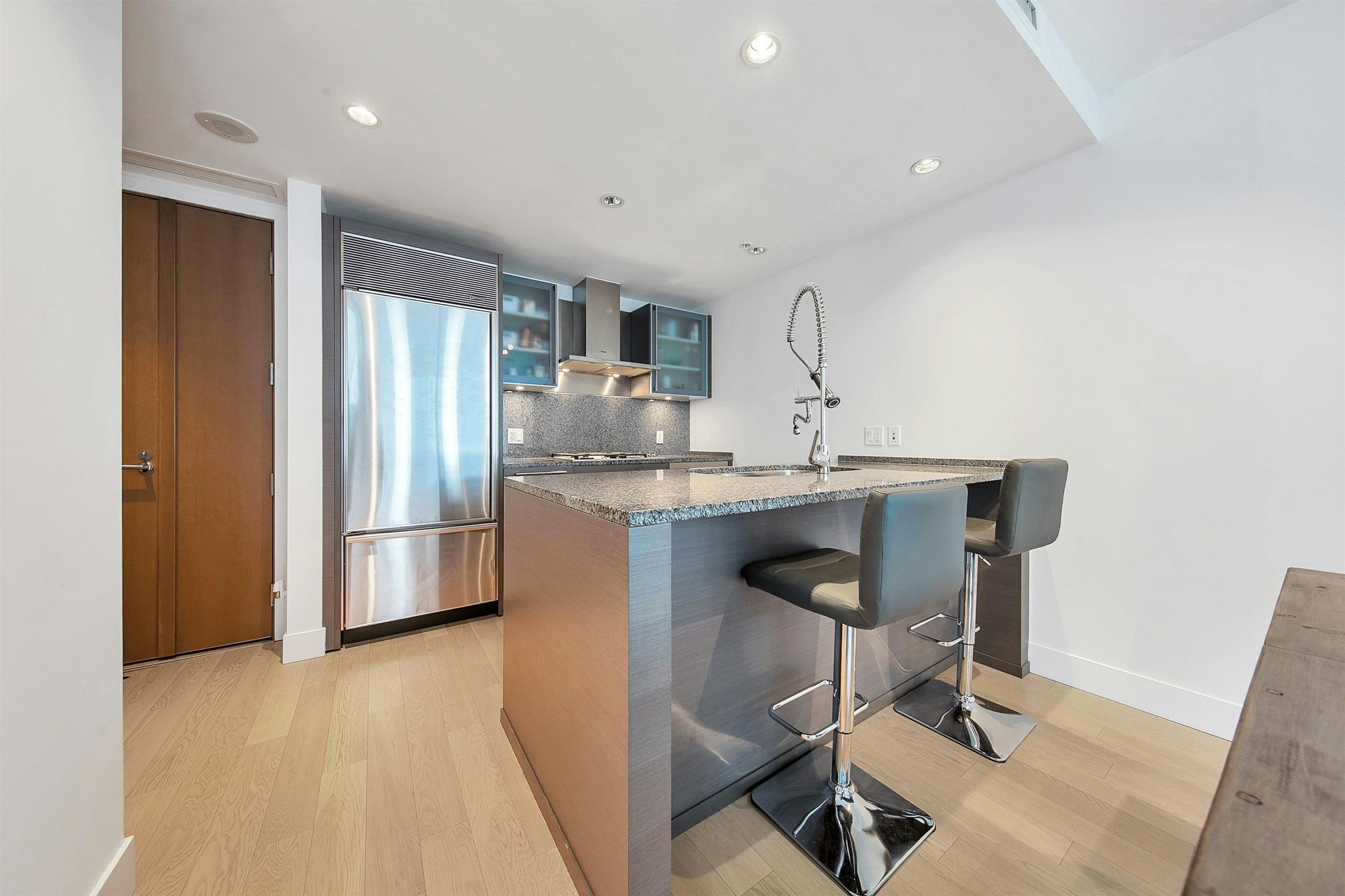 2504-1111 Alberni Street, Vancouver, BC, V6E 4V2 - 8