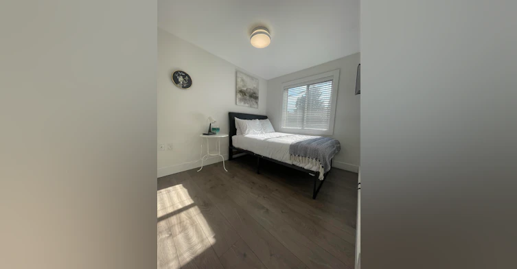 3124 Graveley Street Vancouver Street, Vancouver, BC, V5K 3K6 - 9