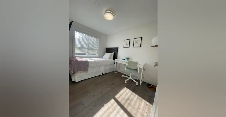 3124 Graveley Street Vancouver Street, Vancouver, BC, V5K 3K6 - 7