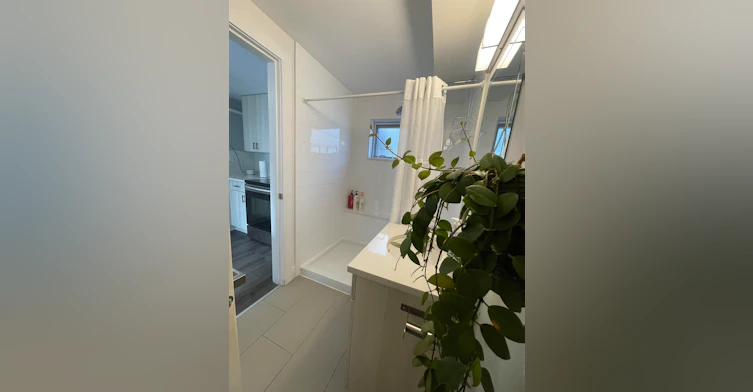 3124 Graveley Street Vancouver Street, Vancouver, BC, V5K 3K6 - 19