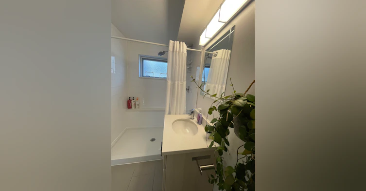 3124 Graveley Street Vancouver Street, Vancouver, BC, V5K 3K6 - 15