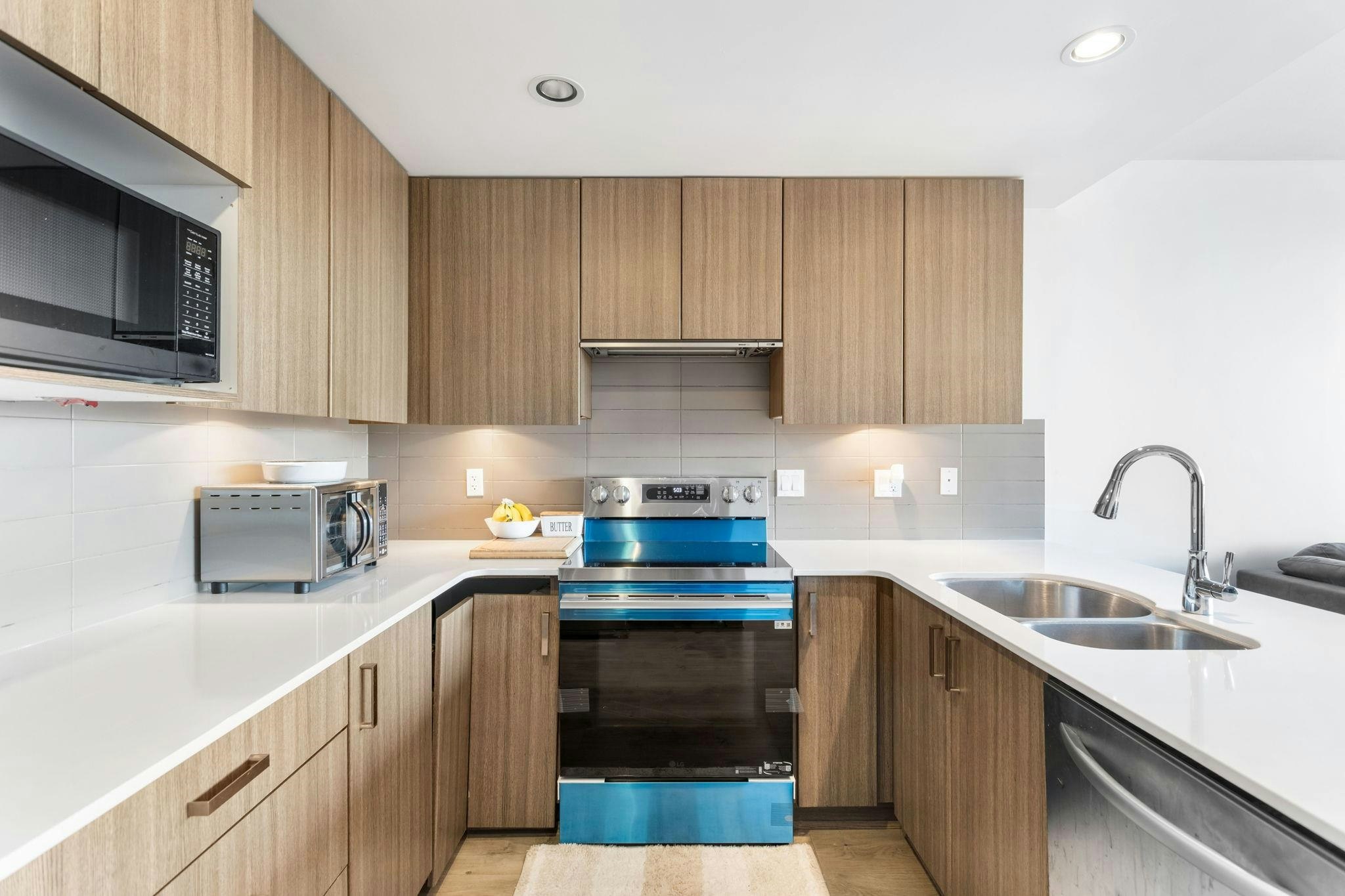 602-125 Columbia Street - 4