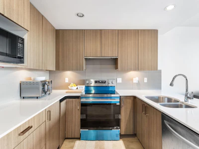 602-125 Columbia Street - 4
