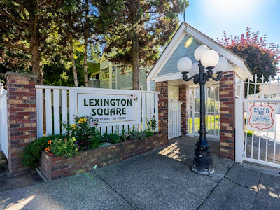 206-9109 154 Street - 3