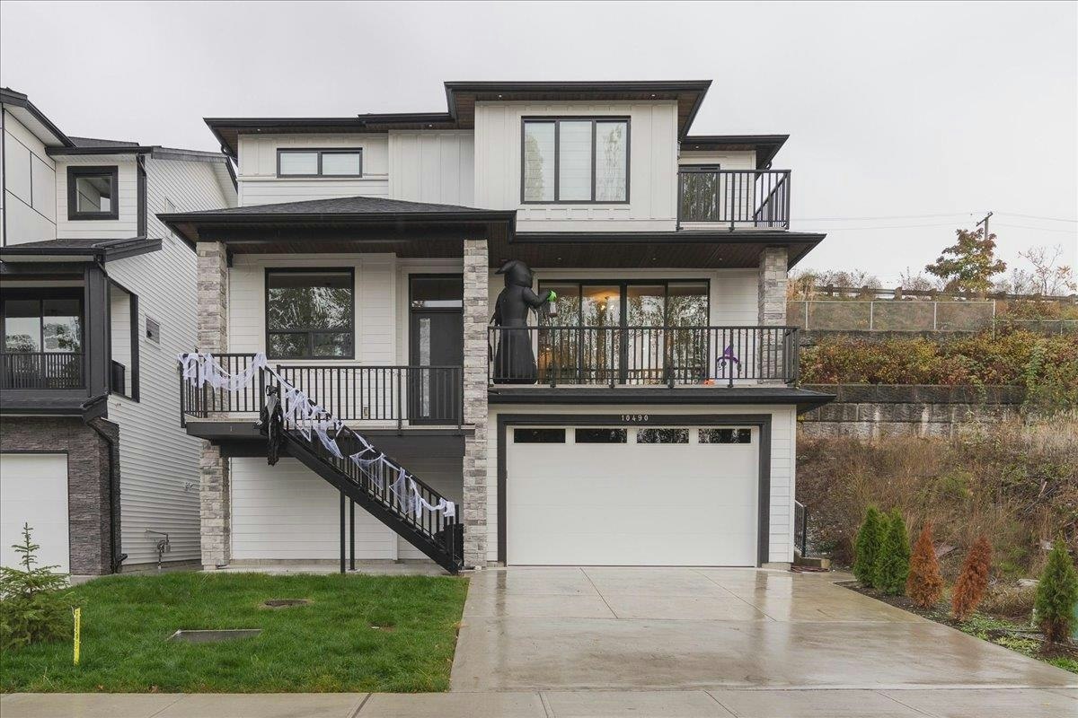 10490 Mcveety Street, Maple Ridge, BC, V2W 0K3