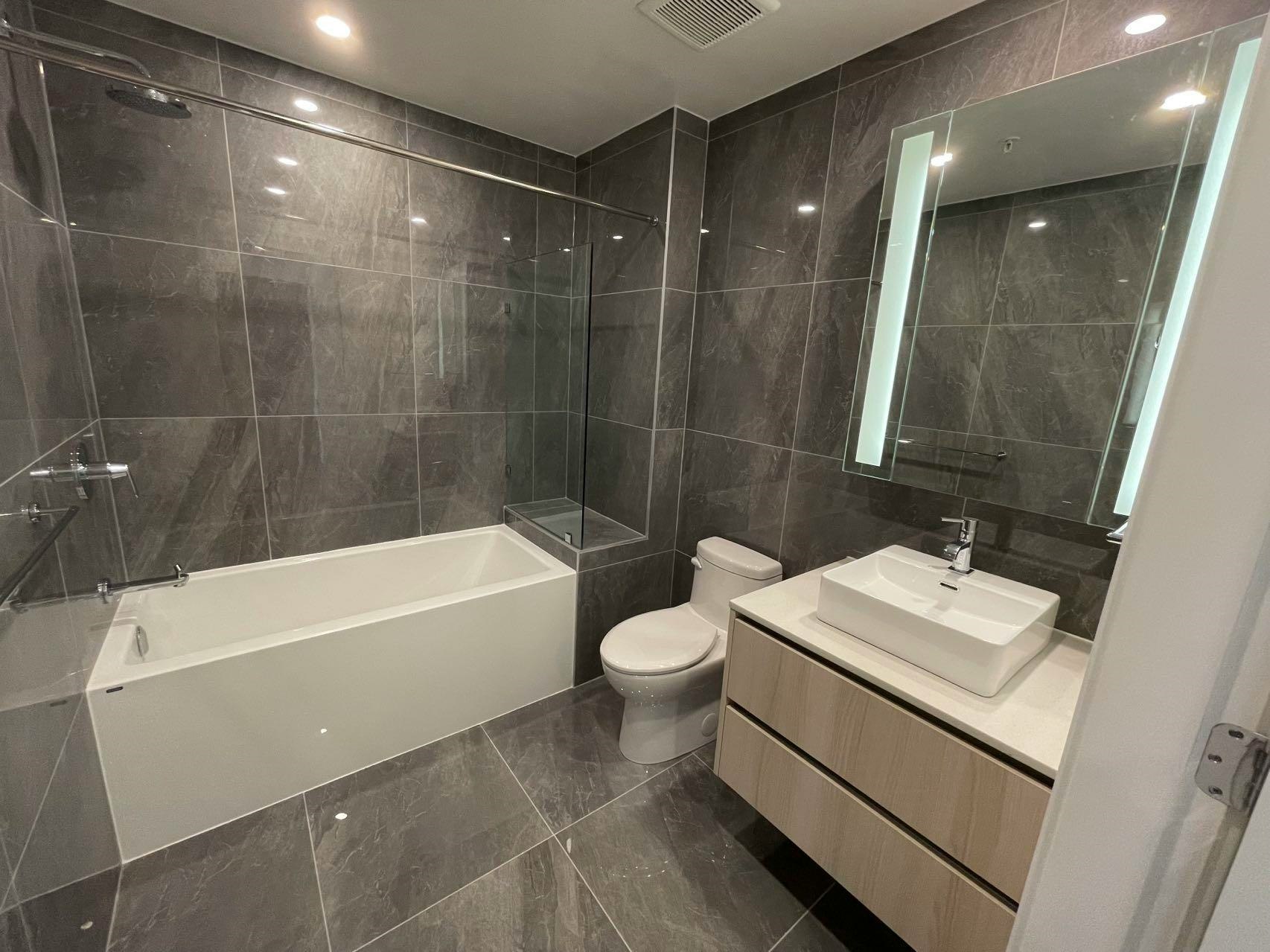 5333 Goring Street, Burnaby, BC, V5B 0B6 - 7