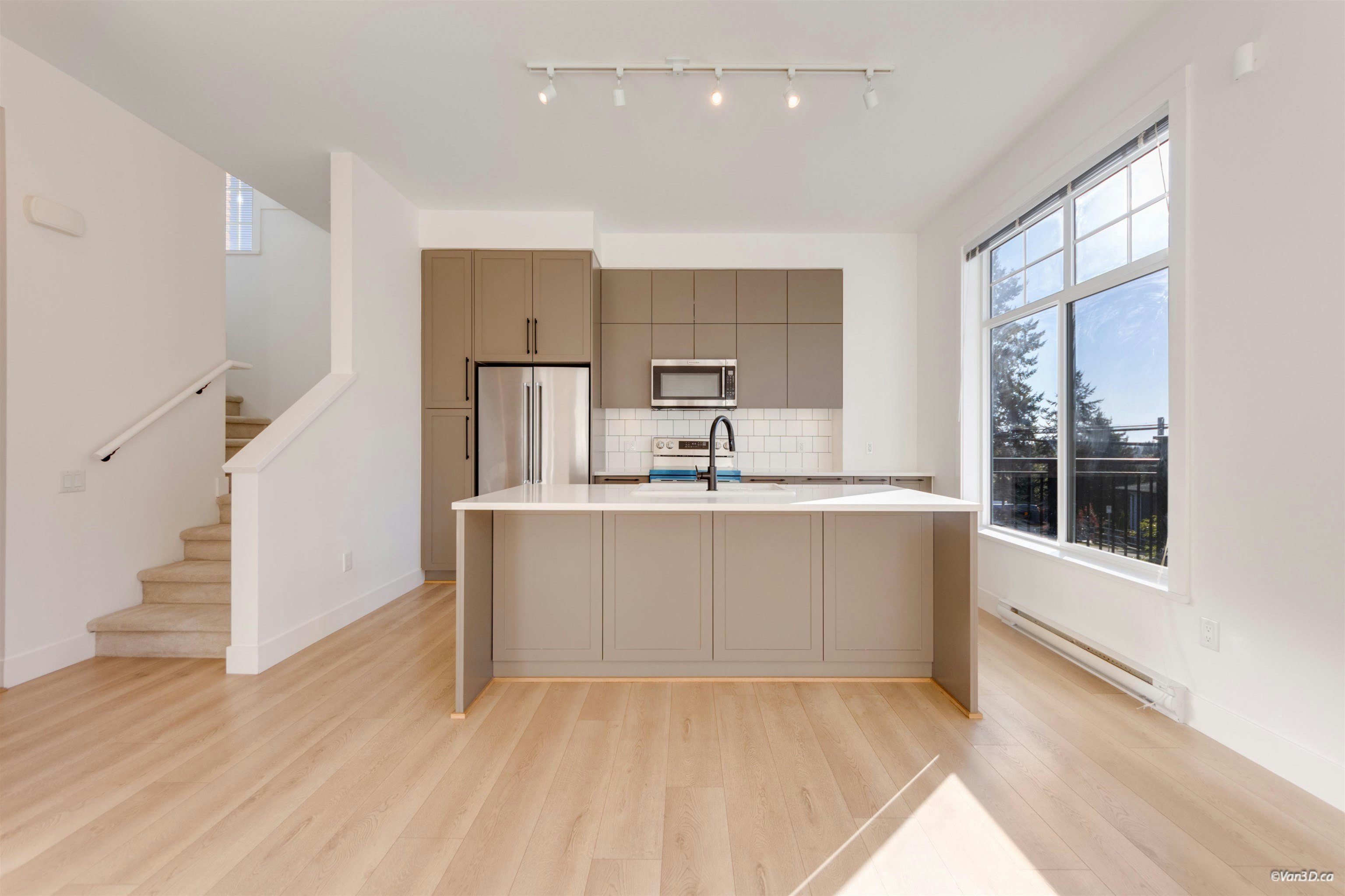 31-1221 Rocklin Street - 3