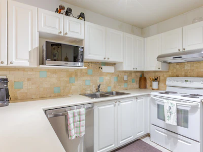 3-13660 84 Avenue - 5