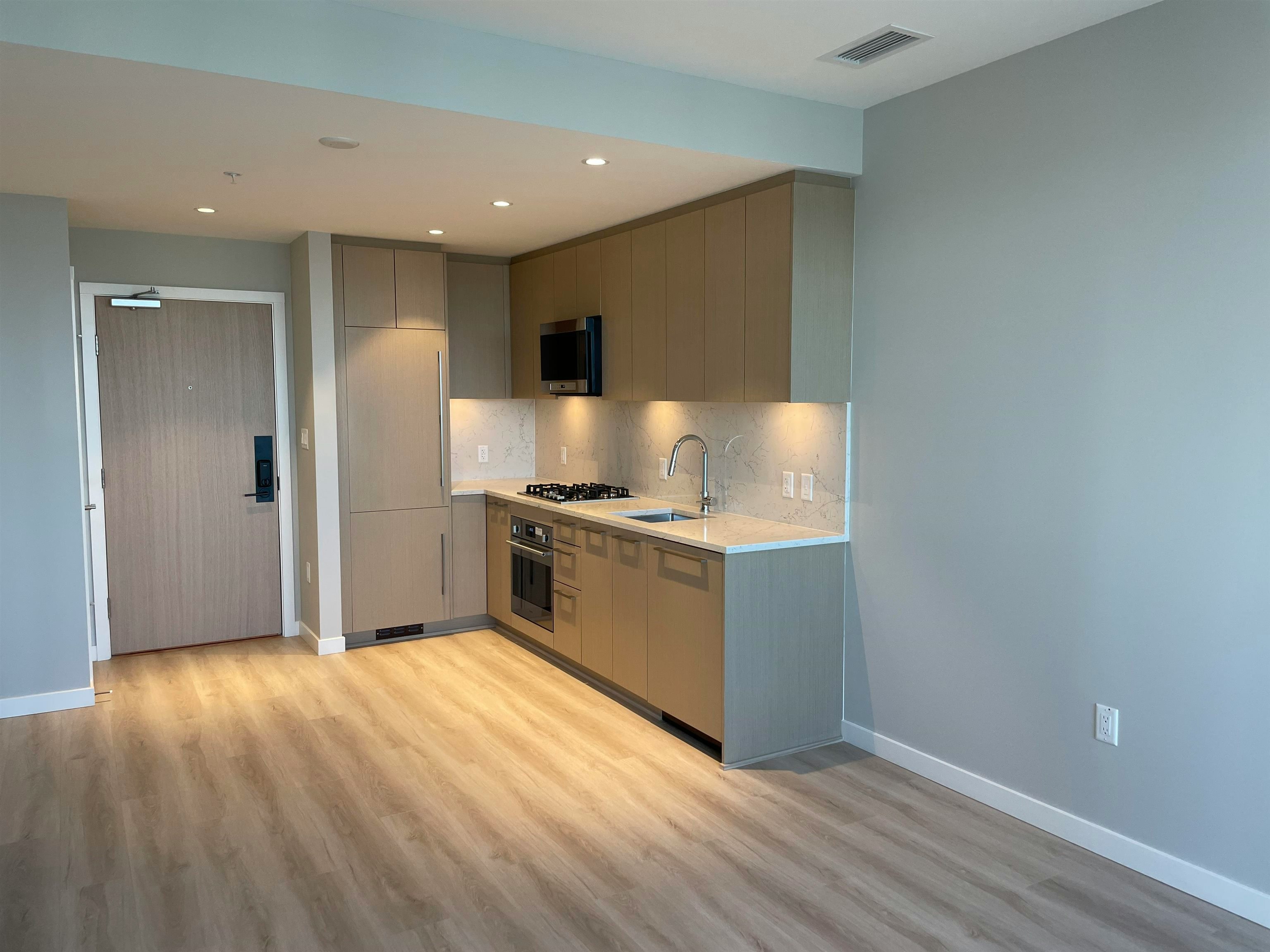 2305-5938 Olive Avenue, Burnaby, BC, V5H 0M6 - 5