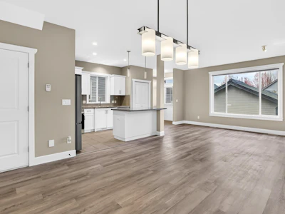 21117 79a Avenue - 3