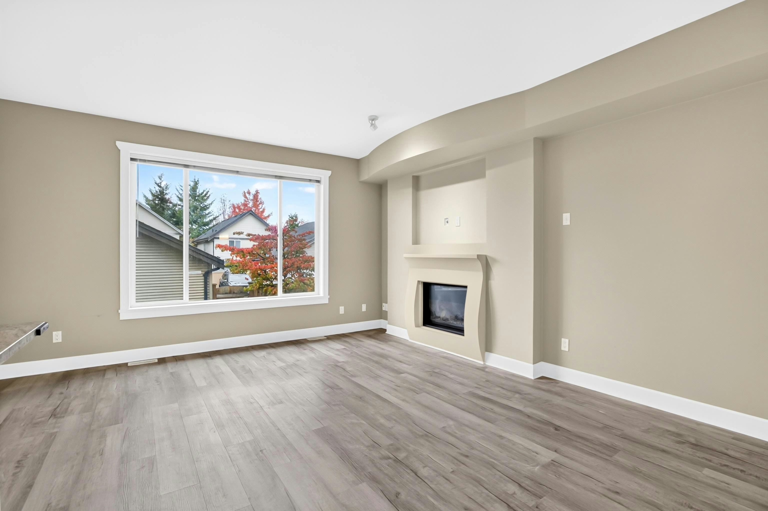 21117 79a Avenue - 5