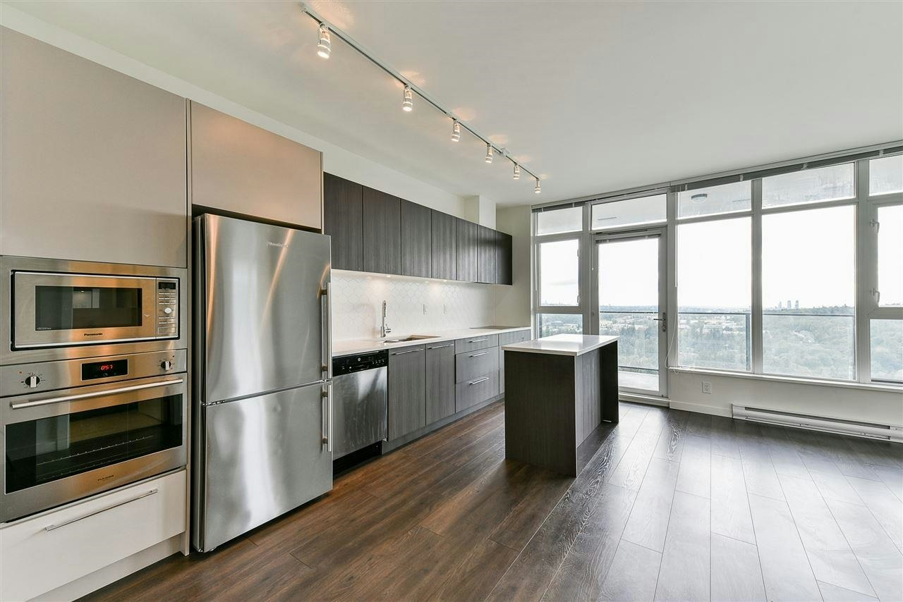 2004-691 North Road, Burnaby, BC, V3J 3X3 - 2